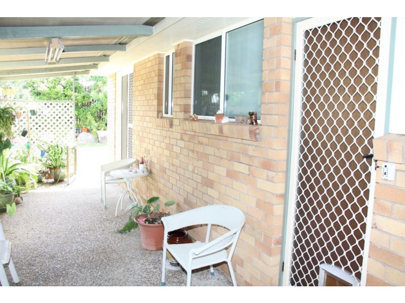 24 Curtis ave, Boyne Island QLD 4680