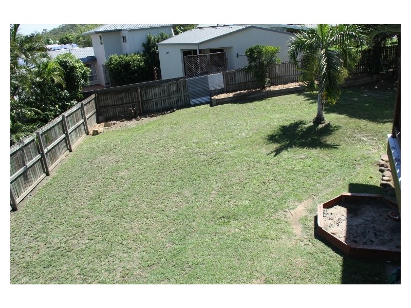 9 Eugenia Street, Boyne Island QLD 4680