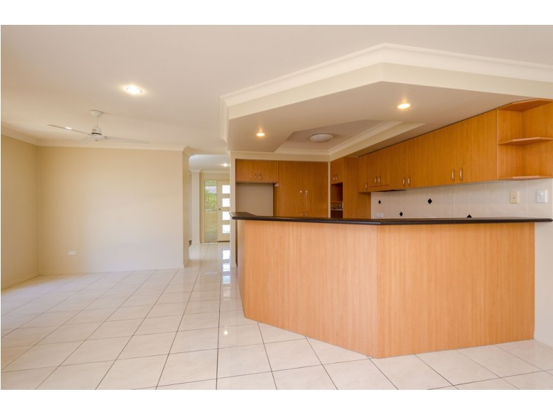 8 Driftwood street, Tannum Sands QLD 4680