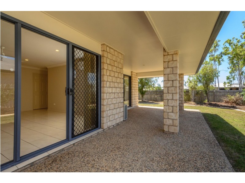 8 Driftwood street, Tannum Sands QLD 4680