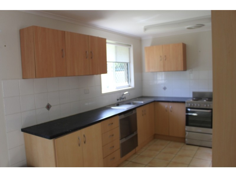 4 Madigan street, Tannum Sands QLD 4680