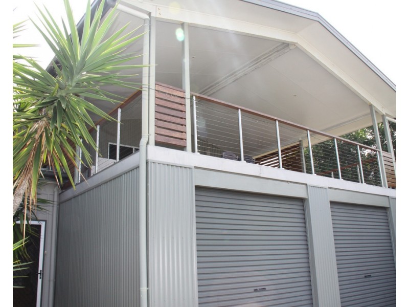 30 Amaroo Street, Boyne Island QLD 4680
