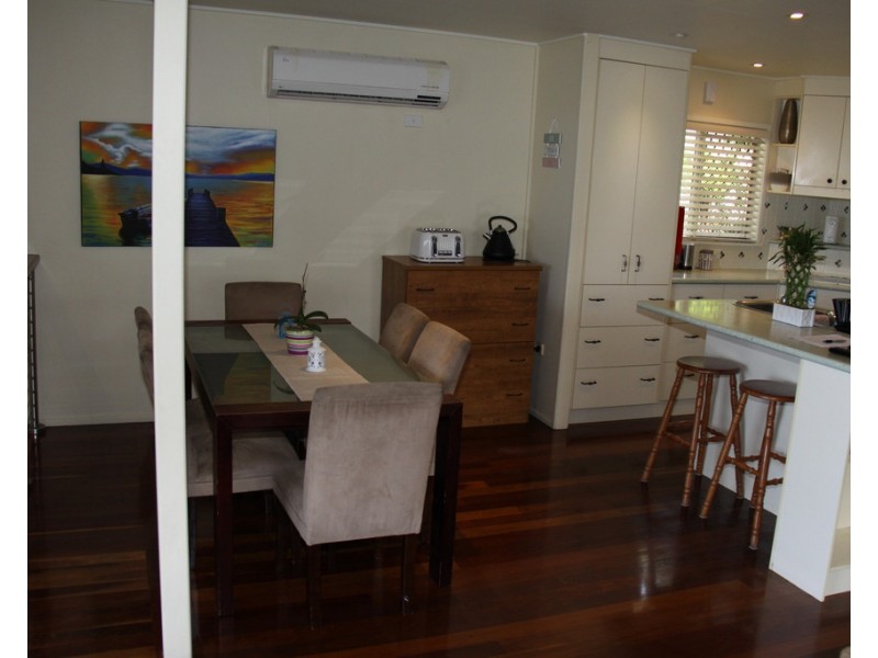 30 Amaroo Street, Boyne Island QLD 4680