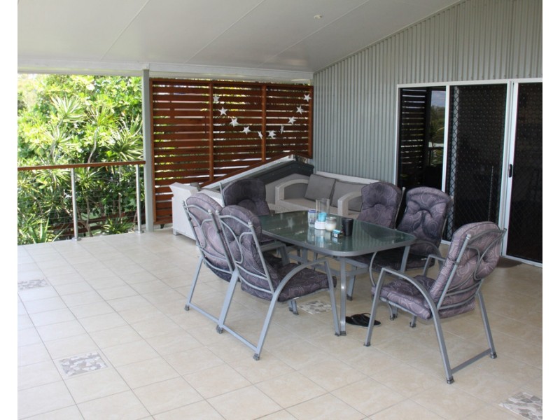 30 Amaroo Street, Boyne Island QLD 4680