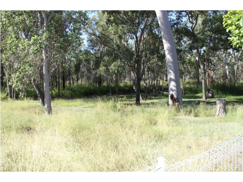 48 Alkina Crescent, Boyne Island QLD 4680