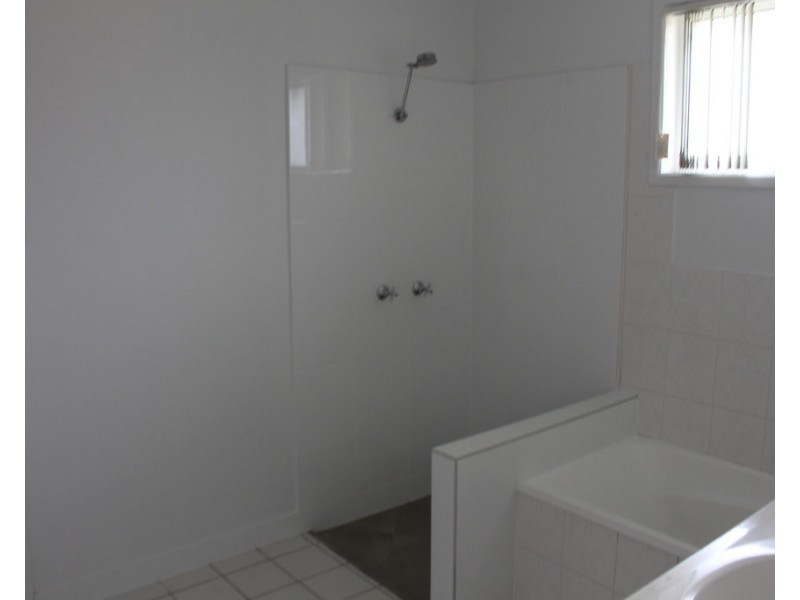 7 Lomandra Street, Boyne Island QLD 4680