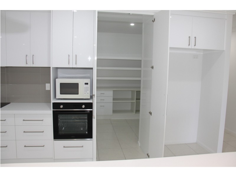 4 Stoney Court, Tannum Sands QLD 4680