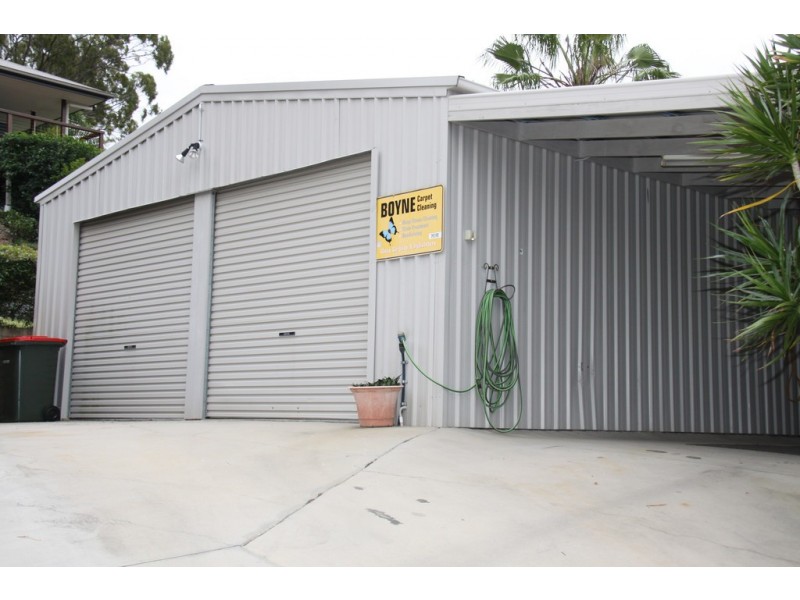 10 Tasman ct, Boyne Island QLD 4680