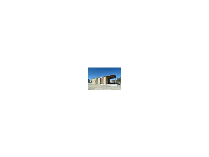 24 Enterprise Street, Boyne Island QLD 4680