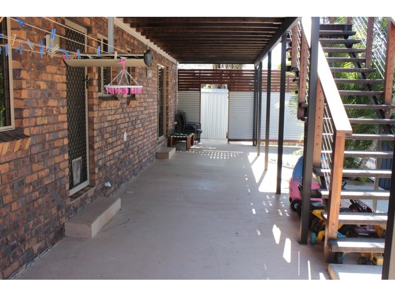 18 Lomandra Street, Boyne Island QLD 4680
