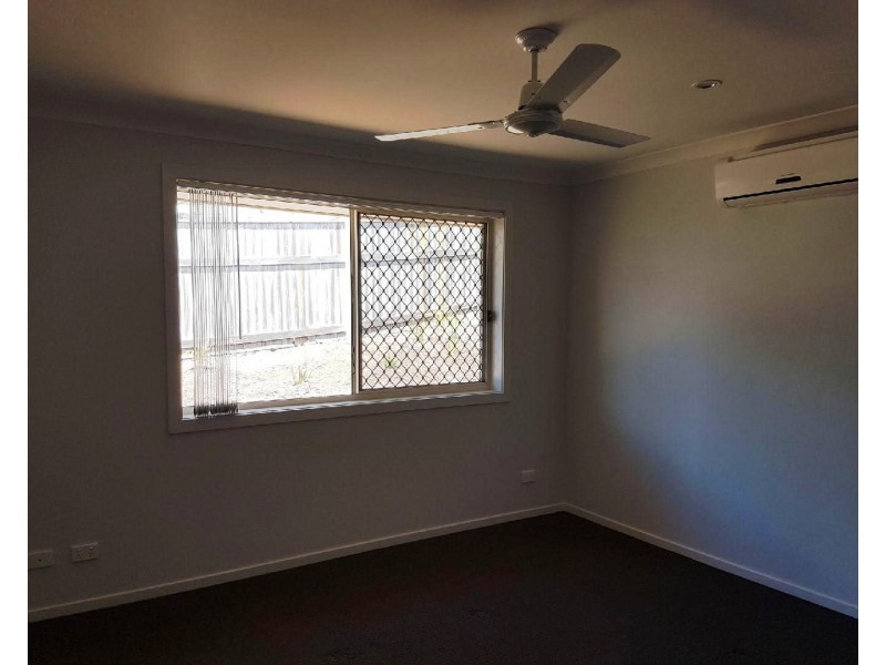 50 Iris Road, Kirkwood QLD 4680