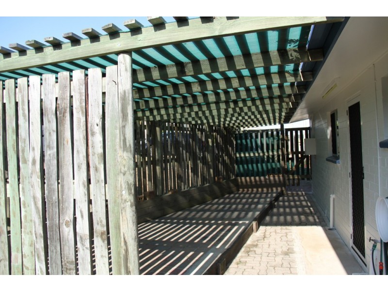 5 Irving Court, Boyne Island QLD 4680