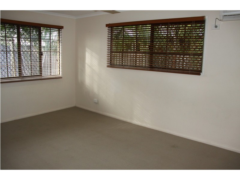 1 Creswell Court, Tannum Sands QLD 4680