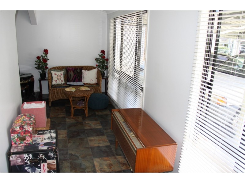21 Alkina cr, Boyne Island QLD 4680