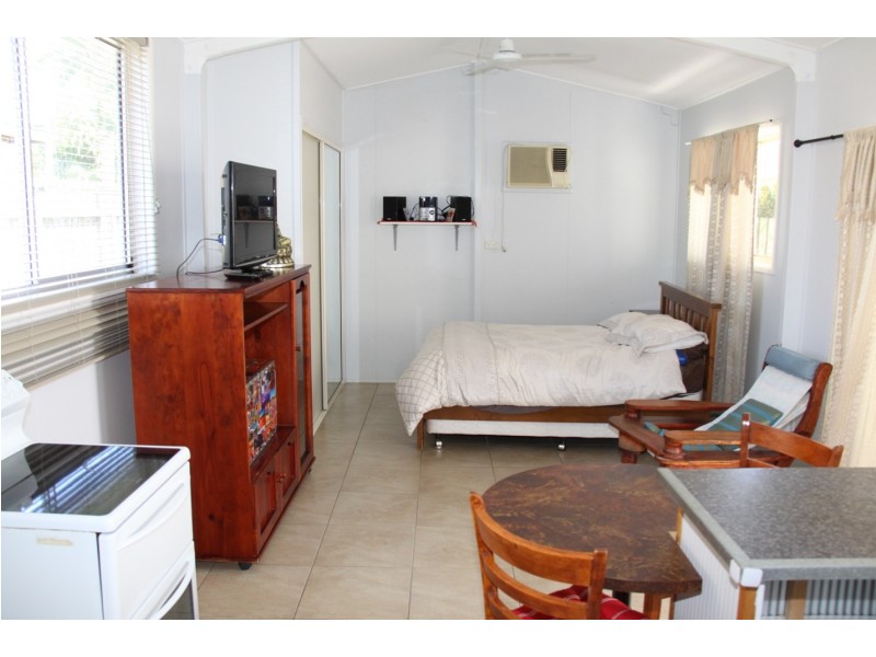 21 Alkina cr, Boyne Island QLD 4680
