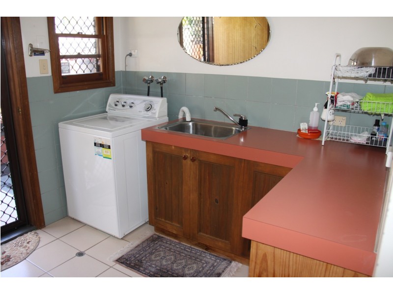 55 Cremorne Dr, Tannum Sands QLD 4680