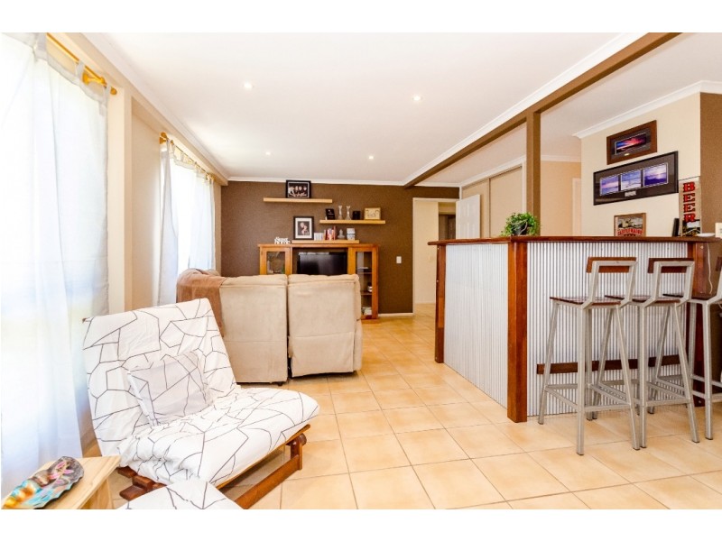 7 Tasman Court, Boyne Island QLD 4680