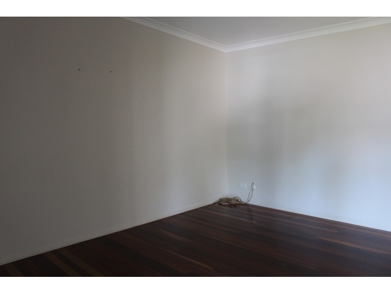 17 Davina Street, Boyne Island QLD 4680