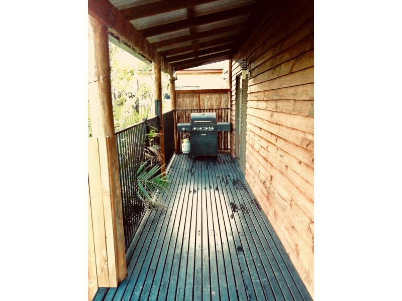 21 Orana Ave, Boyne Island QLD 4680