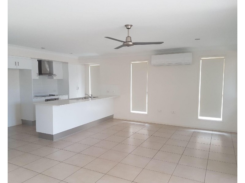 19 Jardine Street, Boyne Island QLD 4680