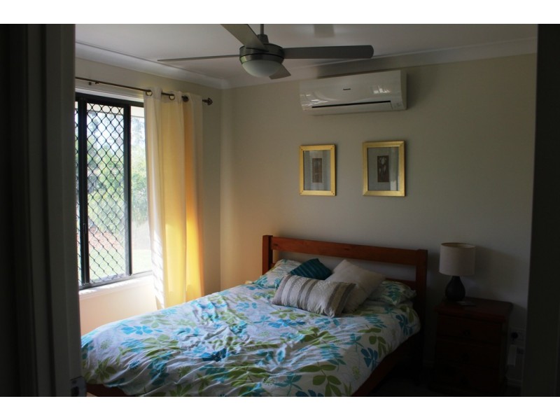 19 Lenthall Court, Boyne Island QLD 4680