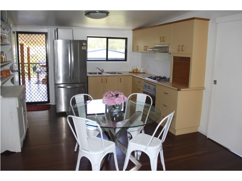 19 Orana Avenue, Boyne Island QLD 4680