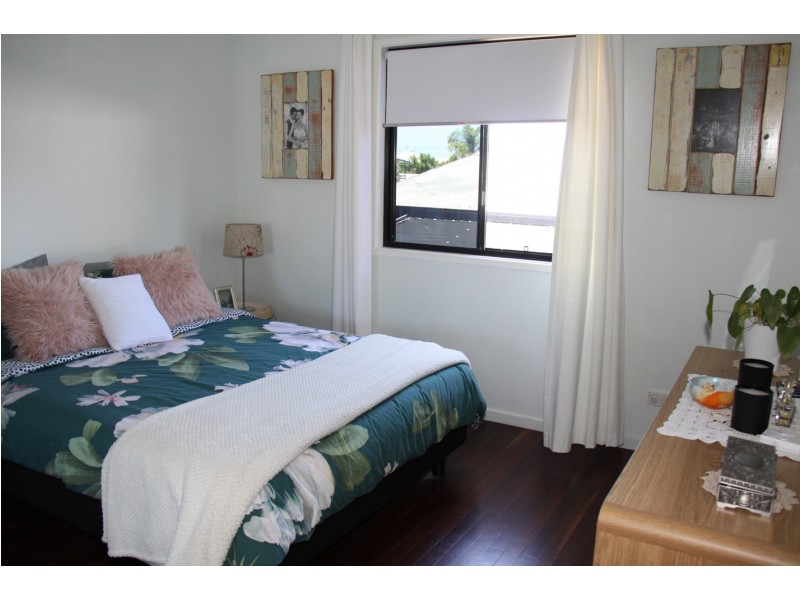 19 Orana Avenue, Boyne Island QLD 4680