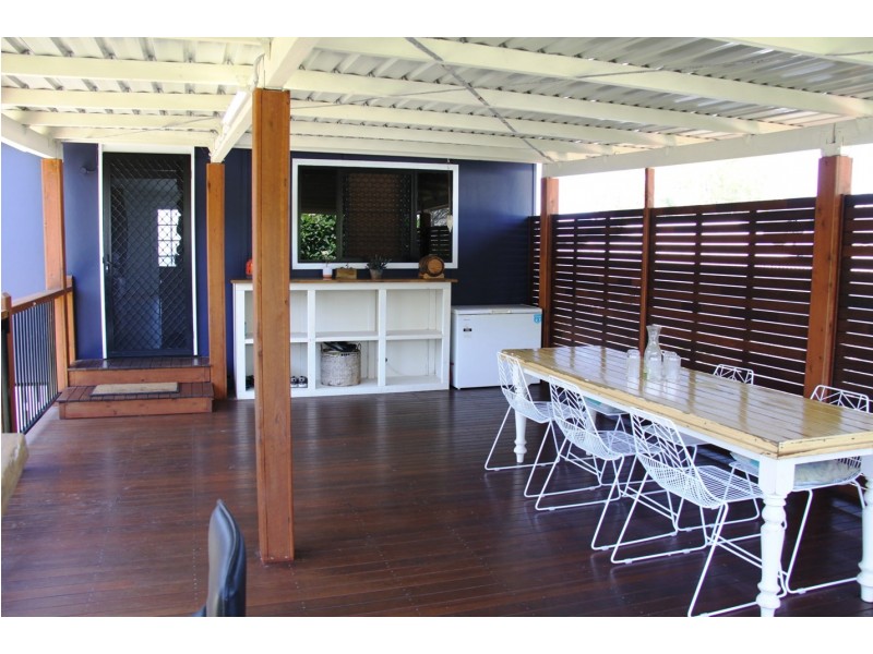19 Orana Avenue, Boyne Island QLD 4680