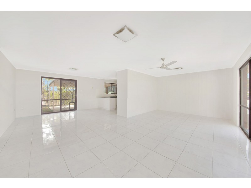 4 Alpine Ave, Boyne Island QLD 4680
