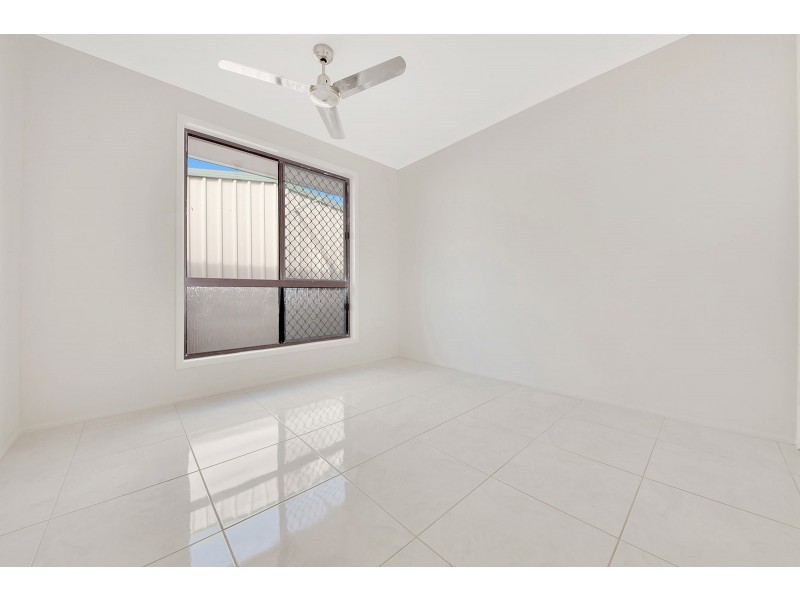 4 Alpine Ave, Boyne Island QLD 4680
