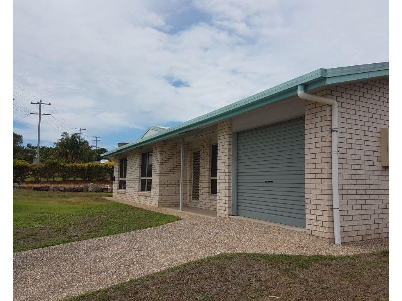 95 Booth Avenue, Tannum Sands QLD 4680
