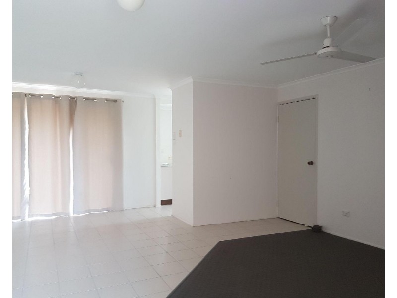 95 Booth Avenue, Tannum Sands QLD 4680