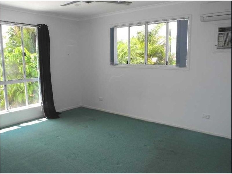 23 Alexander Street, Boyne Island QLD 4680