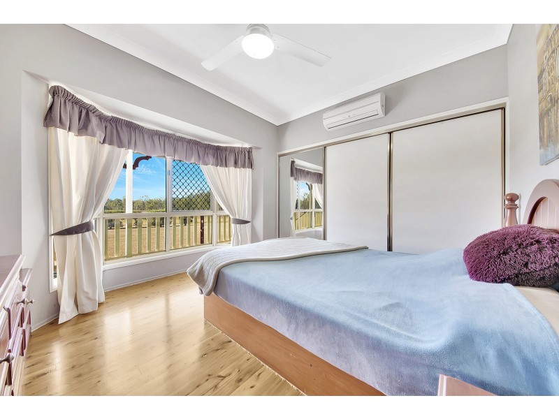 46663 Bruce Highway, Foreshores QLD 4678