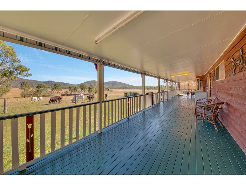 46663 Bruce Highway, Foreshores QLD 4678