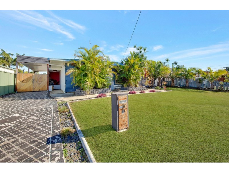 9 Alexander Street, Boyne Island QLD 4680