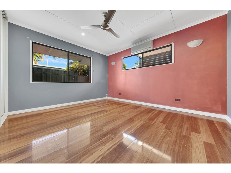 9 Alexander Street, Boyne Island QLD 4680