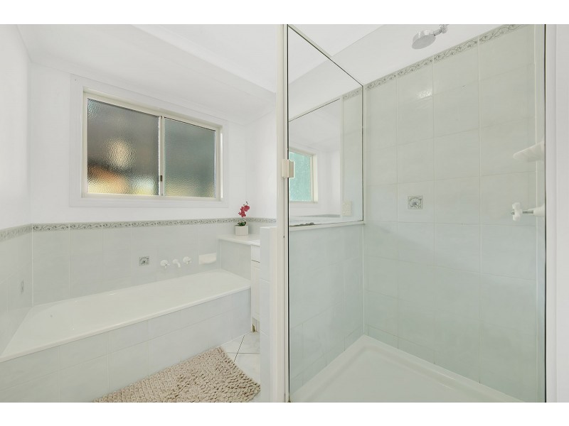 16 Selma Court, Tannum Sands QLD 4680