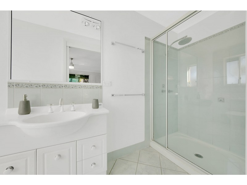 16 Selma Court, Tannum Sands QLD 4680