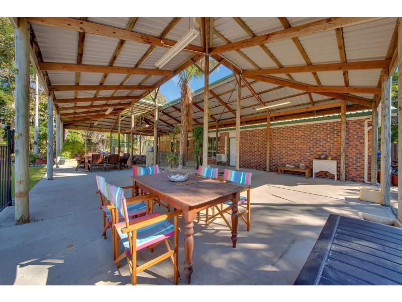 16 Selma Court, Tannum Sands QLD 4680