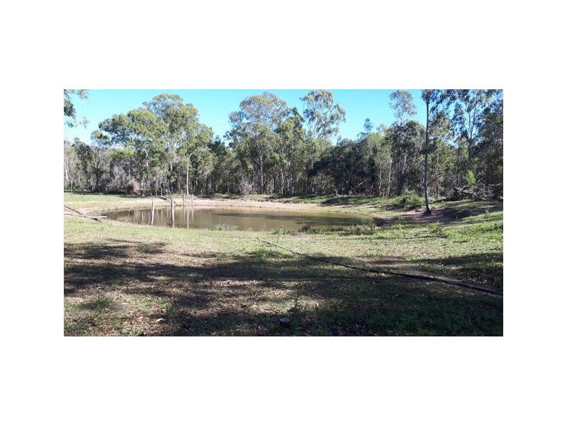 425 Randles Road, Bororen QLD 4678