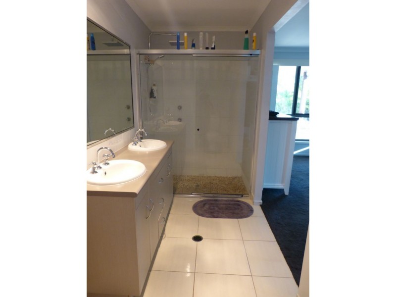 109 Penda Avenue, New Auckland QLD 4680