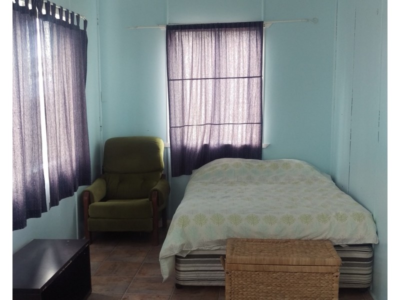 4 The Oaks Road, Tannum Sands QLD 4680