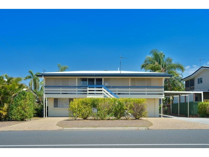 69 Booth Avenue, Tannum Sands QLD 4680