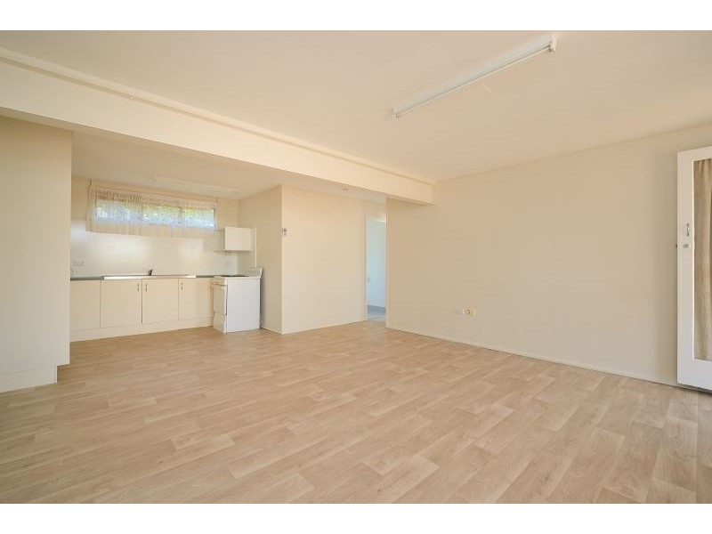 69 Booth Avenue, Tannum Sands QLD 4680
