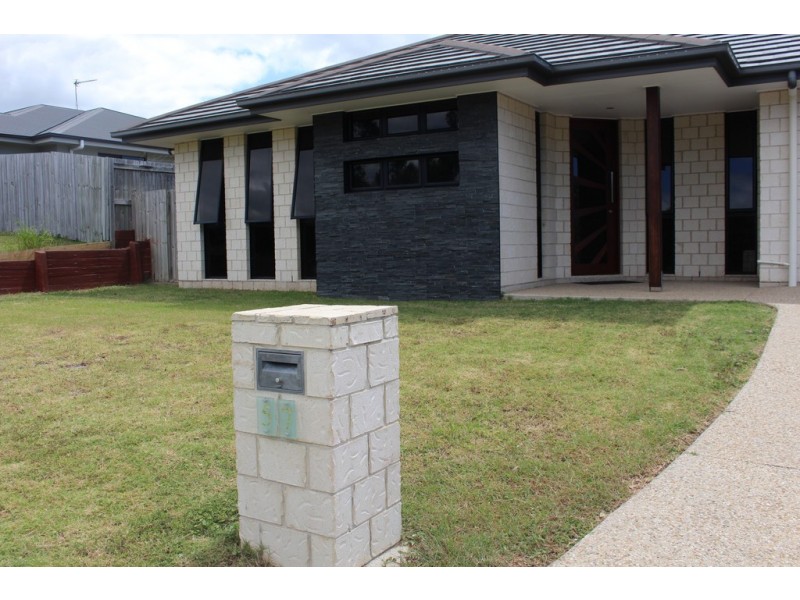 57 Briffney Street, Kirkwood QLD 4680