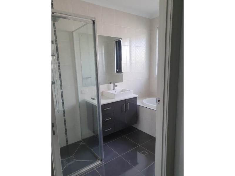 57 Briffney Street, Kirkwood QLD 4680