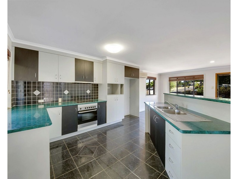 4 Myer Court, Tannum Sands QLD 4680