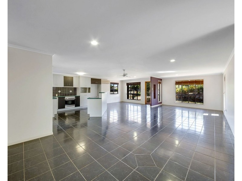 4 Myer Court, Tannum Sands QLD 4680