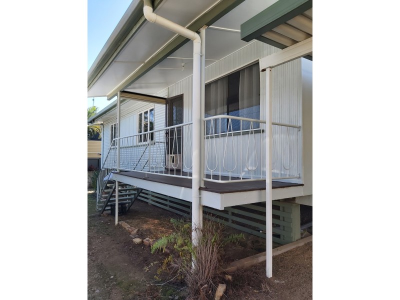 4 Harvey Street, Gladstone QLD 4680